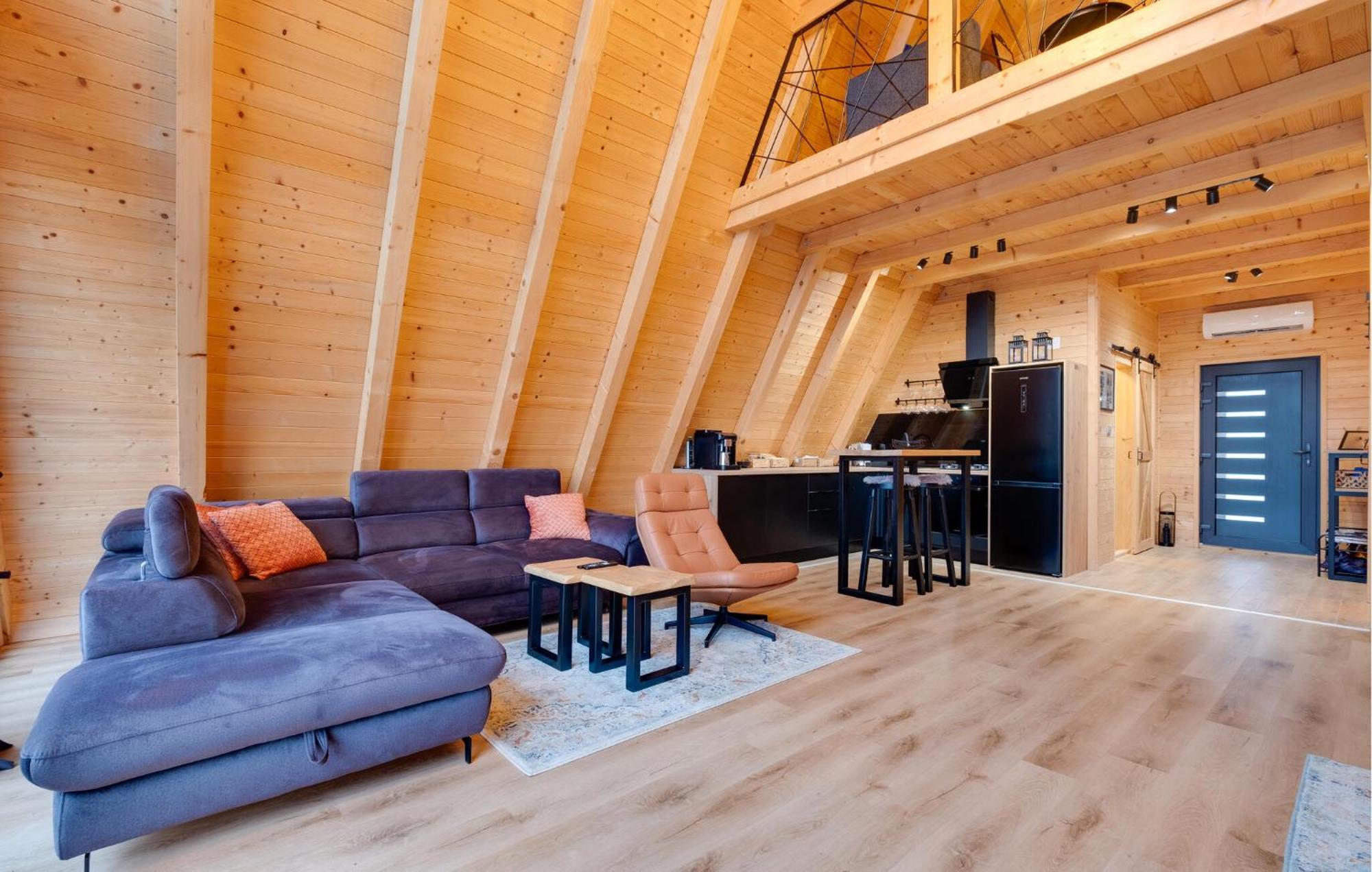 2 Bedroom Beautiful Home In Topusko 외부 사진